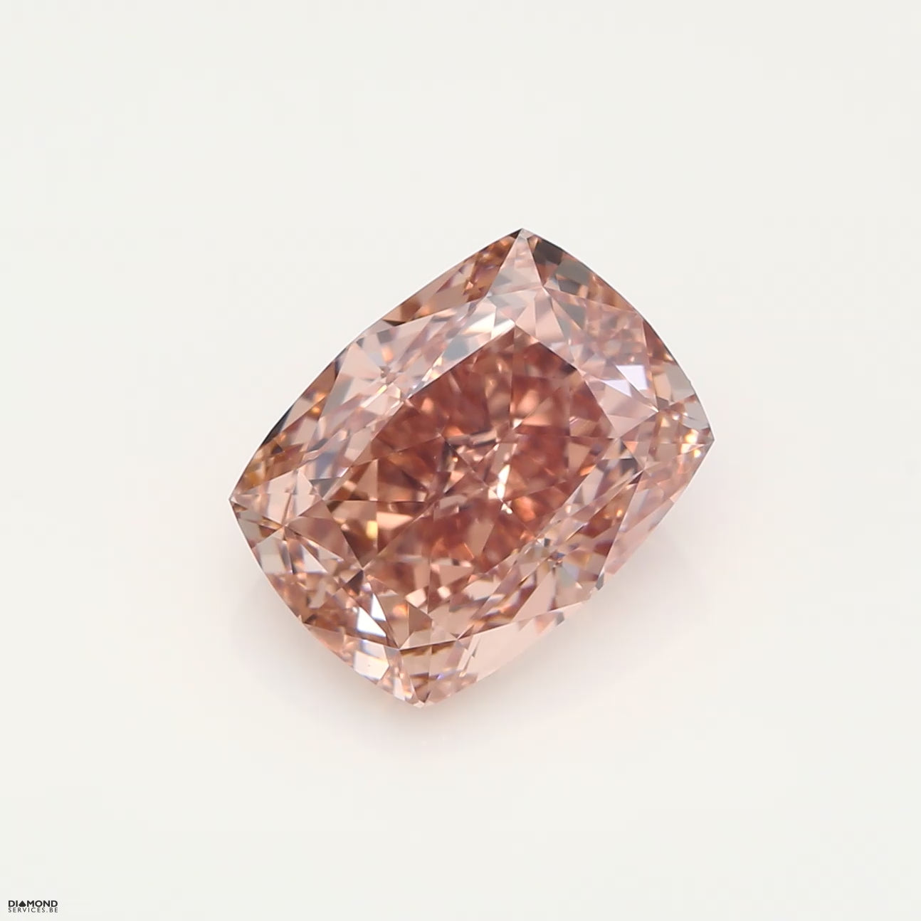 Fancy Intense Orangy Pink